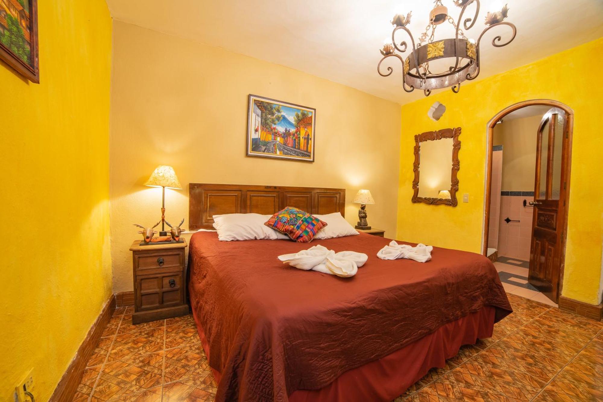 Hotel Gran Plaza Euromaya アンティグア・グアテマラ エクステリア 写真